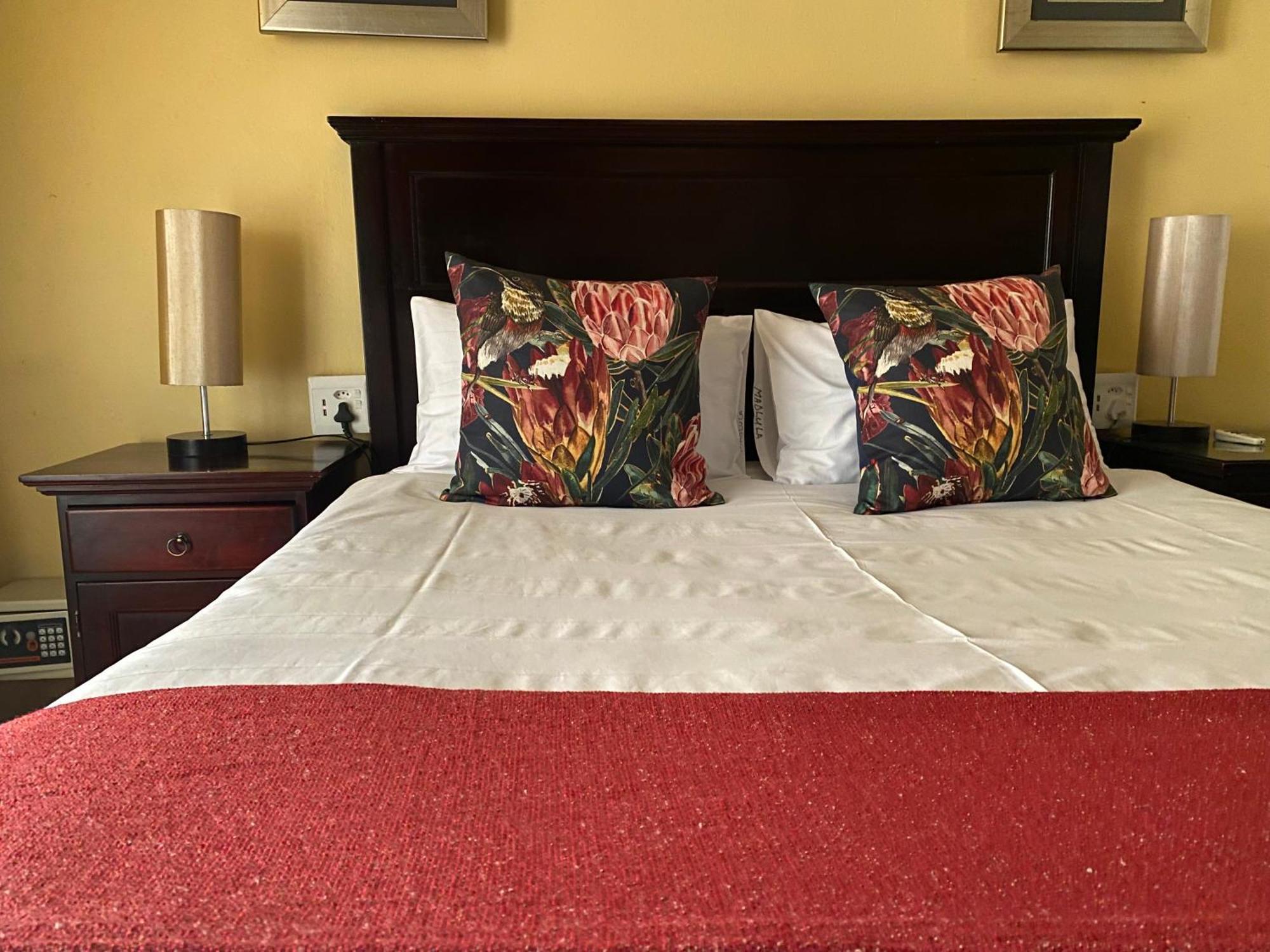 Madlula'S Guesthouse Питермарицбург Экстерьер фото