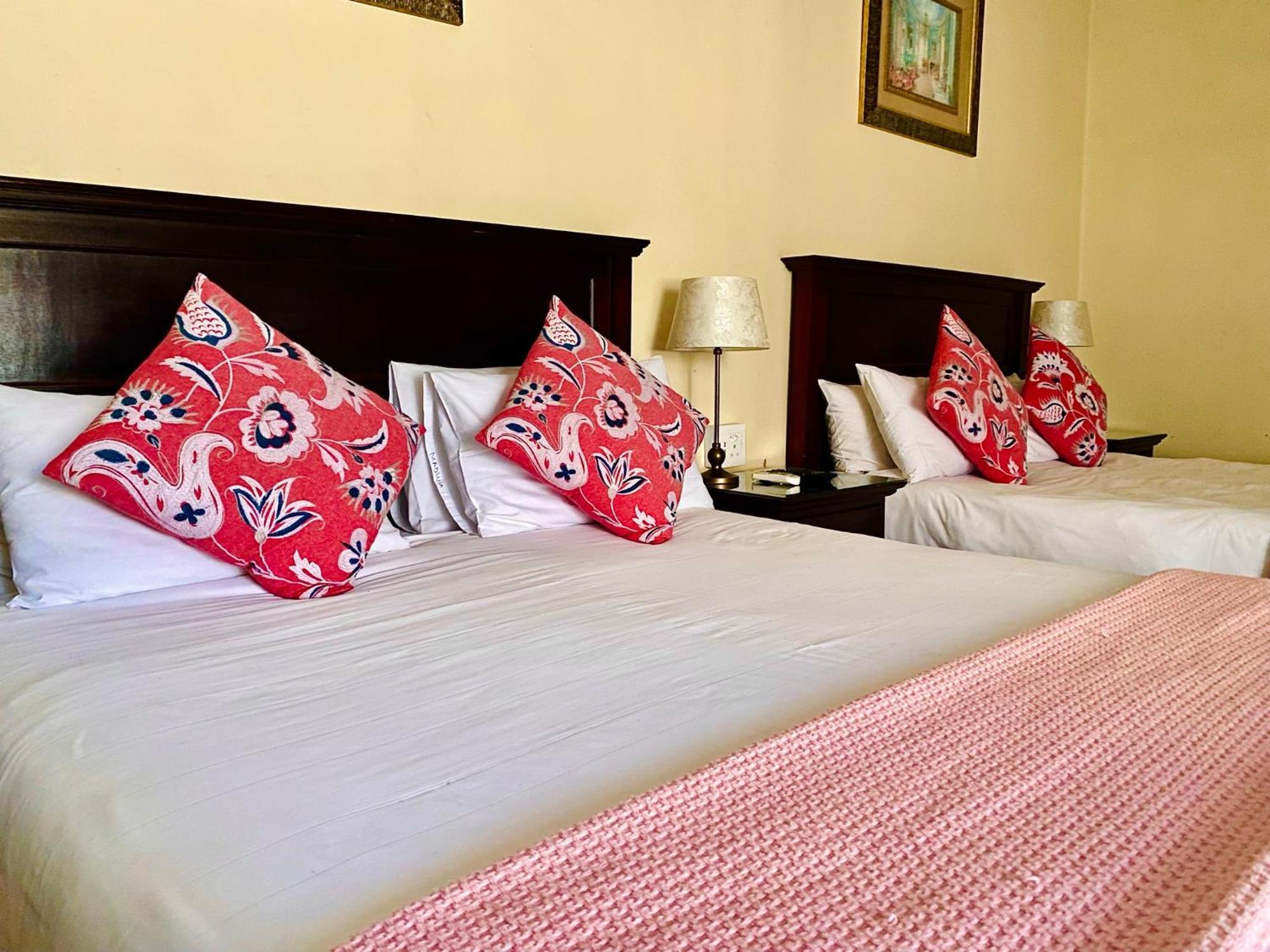 Madlula'S Guesthouse Питермарицбург Экстерьер фото